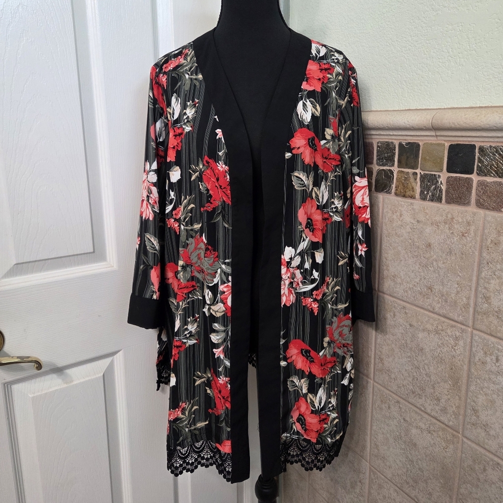 Avenue Black and Red Floral Kimono Lace Trim Western Boho Festival Flirty 14/16